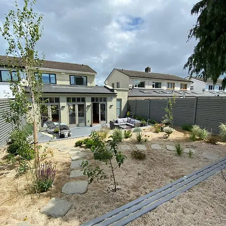 Szálloda Dublin South - 4 Bedroom In Affluent Area *